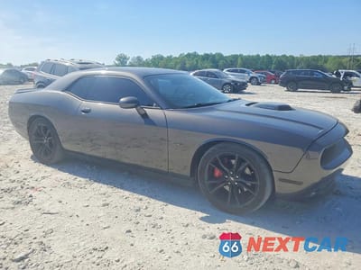 Czwarte zdjęcie samochodu z boku: 2016 DODGE CHALLENGER R VIN:2C3CDZBTXGH148714 - miniatura