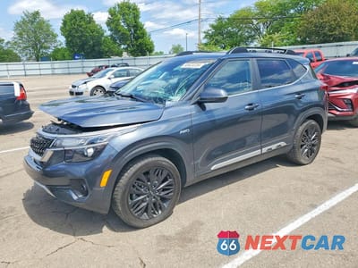 2022 KIA SELTOS NIGHTFALL KNDEUCA21N7244637 - główne zdjęcie licytacji z USA - miniatura