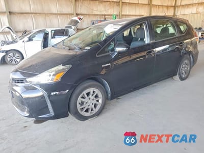 2017 TOYOTA PRIUS V TWO JTDZN3EU2HJ064746 - główne zdjęcie licytacji z USA - miniatura