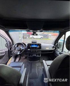 Zdjęcie 9 z 14 samochodu: 2025 MERCEDES-BENZ SPRINTER 2500 VIN:W1W4NBVYXST212908 - miniatura