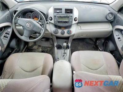 Zdjęcie 8 z 13 samochodu: 2007 TOYOTA RAV4 BASE VIN:JTMBD33V275057433 - miniatura