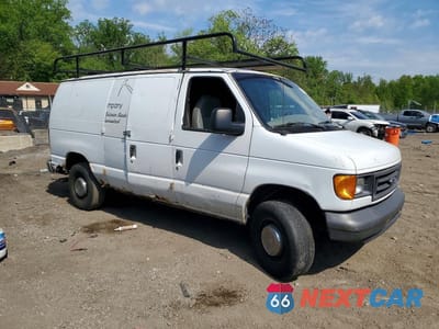 Czwarte zdjęcie samochodu z boku: 2006 FORD ECONOLINE E350 SUPER DUTY VAN VIN:1FTSE34L86DA80018 - miniatura