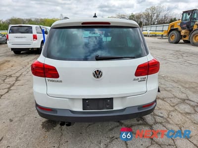 Zdjęcie 6 z 13 samochodu: 2015 VOLKSWAGEN TIGUAN S VIN:WVGBV7AX6FW578927 - miniatura