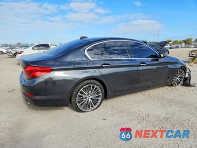 Trzecie zdjęcie samochodu z tyłu: 2017 BMW 530 I VIN:WBAJA5C34HG896887 - miniatura