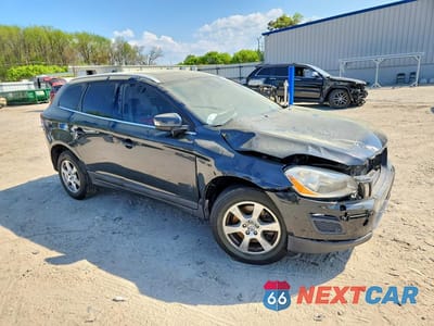 Czwarte zdjęcie samochodu z boku: 2012 VOLVO XC60 3.2 VIN:YV4952DZ4C2300336 - miniatura