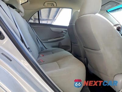 Zdjęcie 10 z 12 samochodu: 2010 TOYOTA COROLLA LE VIN:1NXBU4EE9AZ264316 - miniatura