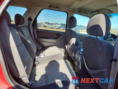 Zdjęcie 11 z 12 samochodu: 2003 FORD ESCAPE XLT VIN:1FMYU93133KA22143 - miniatura