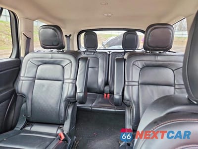 Zdjęcie 10 z 13 samochodu: 2020 LINCOLN AVIATOR RESERVE VIN:5LM5J7XC2LGL16967 - miniatura