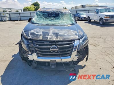 Piąte zdjęcie samochodu w środku: 2025 NISSAN PATHFINDER S VIN:5N1DR3AA0SC223717 - miniatura