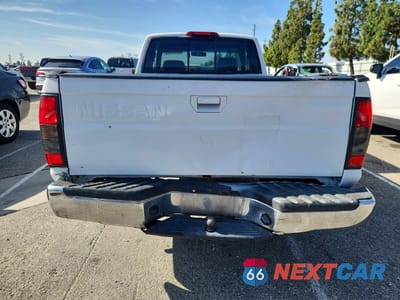 Zdjęcie 6 z 12 samochodu: 1999 NISSAN FRONTIER XE VIN:1N6DD26S8XC323177 - miniatura