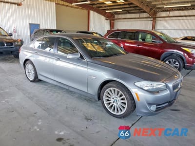 Czwarte zdjęcie samochodu z boku: 2011 BMW 535 XI VIN:WBAFU7C56BC778512 - miniatura