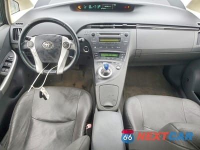 Zdjęcie 8 z 12 samochodu: 2010 TOYOTA PRIUS IV VIN:JTDKN3DU8A0211232 - miniatura