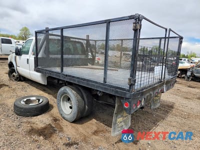 Drugie zdjęcie samochodu z przodu: 2000 FORD F350 SUPER DUTY VIN:1FDWX37F4YEA16942 - miniatura