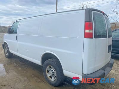 Trzecie zdjęcie samochodu z tyłu: 2014 CHEVROLET EXPRESS G2500 VIN:1GCWGFCA9E1143690 - miniatura
