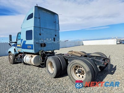 Trzecie zdjęcie samochodu z tyłu: 2023 INTERNATIONAL LT625 SEMI TRUCK VIN:3HSDZAPR1PN092522 - miniatura
