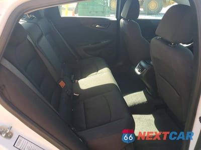 Zdjęcie 10 z 13 samochodu: 2023 CHEVROLET MALIBU LT VIN:1G1ZD5STXPF132747 - miniatura