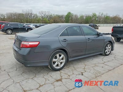 Trzecie zdjęcie samochodu z tyłu: 2007 TOYOTA CAMRY SE V6 VIN:4T1BK46K77U536400 - miniatura