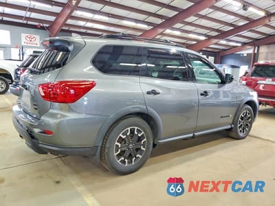 Trzecie zdjęcie samochodu z tyłu: 2020 NISSAN PATHFINDER SV VIN:5N1DR2BM3LC608581 - miniatura