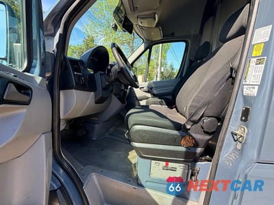 Zdjęcie 11 z 11 samochodu: 2018 MERCEDES-BENZ SPRINTER 2500 VIN:WD3PE7CD3JP631447 - miniatura