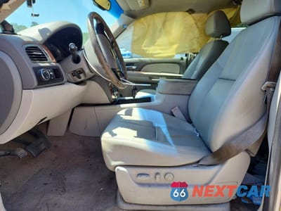 Zdjęcie 7 z 13 samochodu: 2007 CHEVROLET TAHOE C1500 VIN:1GNFC13097J406096 - miniatura
