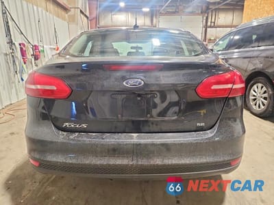 Zdjęcie 6 z 11 samochodu: 2017 FORD FOCUS SE VIN:1FADP3F29HL255561 - miniatura