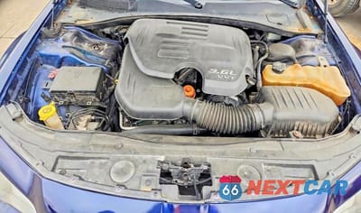 Zdjęcie 11 z 12 samochodu: 2017 CHRYSLER 300C VIN:2C3CCAEG8HH579766 - miniatura
