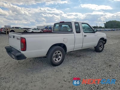 Trzecie zdjęcie samochodu z tyłu: 2000 NISSAN FRONTIER KING CAB XE VIN:1N6DD26SXYC305104 - miniatura