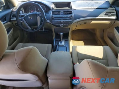 Zdjęcie 8 z 13 samochodu: 2012 HONDA ACCORD LX VIN:1HGCP2F31CA113834 - miniatura
