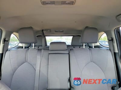 Zdjęcie 10 z 13 samochodu: 2023 TOYOTA HIGHLANDER HYBRID LE VIN:5TDZARAH1PS017412 - miniatura