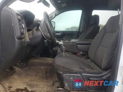 Zdjęcie 7 z 12 samochodu: 2021 CHEVROLET SILVERADO VIN:1GB4YSEYXMF176081 - miniatura