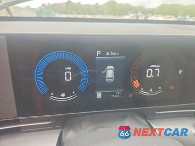 Zdjęcie 9 z 12 samochodu: 2025 HYUNDAI KONA SEL VIN:KM8HB3AB0SU339640 - miniatura