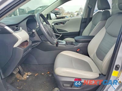 Zdjęcie 7 z 14 samochodu: 2020 TOYOTA RAV4 HYBRID LIMITED VIN:JTMDWRFV6LD547133 - miniatura