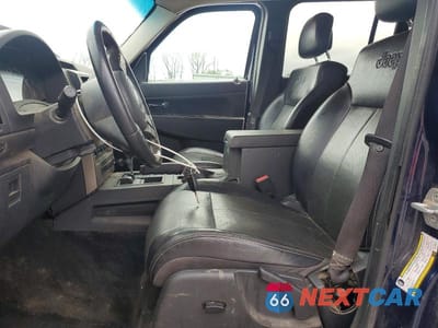 Zdjęcie 7 z 14 samochodu: 2012 JEEP LIBERTY SPORT VIN:1C4PJMAK2CW164371 - miniatura