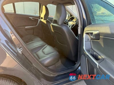 Zdjęcie 6 z 10 samochodu: 2015 VOLVO S60 PREMIER VIN:YV140MFB3F1308889 - miniatura