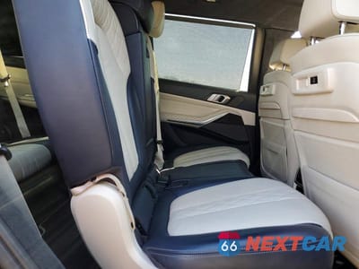 Zdjęcie 11 z 13 samochodu: 2019 BMW X7 XDRIVE40I VIN:5UXCW2C51KLB43654 - miniatura