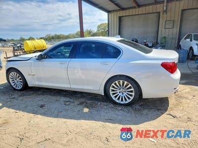 Drugie zdjęcie samochodu z przodu: 2012 BMW 750 XI VIN:WBAKC6C57CDX99361 - miniatura