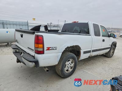 Trzecie zdjęcie samochodu z tyłu: 2002 CHEVROLET SILVERADO K1500 VIN:1GCEK19T62E296425 - miniatura