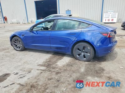 Drugie zdjęcie samochodu z przodu: 2023 TESLA MODEL 3 VIN:5YJ3E1EA8PF457690 - miniatura