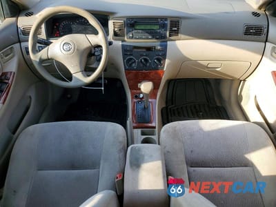 Zdjęcie 8 z 11 samochodu: 2005 TOYOTA COROLLA LE VIN:1NXBR32E45Z399712 - miniatura