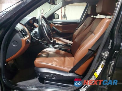 Zdjęcie 7 z 13 samochodu: 2014 BMW X1 XDRIVE28I VIN:WBAVL1C55EVY17028 - miniatura