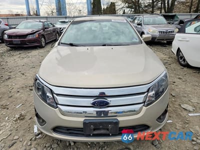 Piąte zdjęcie samochodu w środku: 2010 FORD FUSION SE VIN:3FAHP0HA8AR222188 - miniatura