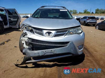 Piąte zdjęcie samochodu w środku: 2013 TOYOTA RAV4 XLE VIN:JTMRFREV7D5017109 - miniatura