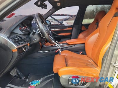 Zdjęcie 7 z 13 samochodu: 2016 BMW X5 M VIN:5YMKT6C58G0R79360 - miniatura
