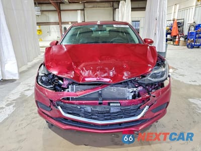 Piąte zdjęcie samochodu w środku: 2018 CHEVROLET CRUZE LT VIN:1G1BE5SM1J7213970 - miniatura