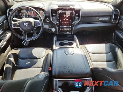 Zdjęcie 8 z 12 samochodu: 2023 RAM 1500 LARAMIE VIN:1C6SRFJT3PN542644 - miniatura