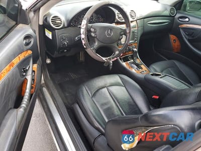 Zdjęcie 8 z 12 samochodu: 2006 MERCEDES-BENZ CLK 350 VIN:WDBTK56G56T069863 - miniatura