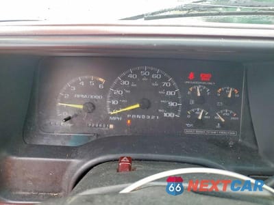 Zdjęcie 9 z 12 samochodu: 1996 CHEV GMT-400 VIN:1GCEC14R1TZ111233 - miniatura