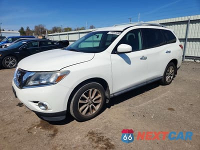 2015 NISSAN PATHFINDER S 5N1AR2MM6FC680184 - główne zdjęcie licytacji z USA - miniatura