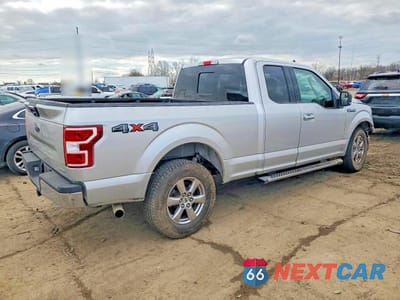 Trzecie zdjęcie samochodu z tyłu: 2019 FORD F150 SUPER CAB VIN:1FTFX1E49KFC44236 - miniatura