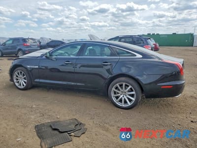Drugie zdjęcie samochodu z przodu: 2011 JAGUAR XJ VIN:SAJWA1CBXBLV12216 - miniatura